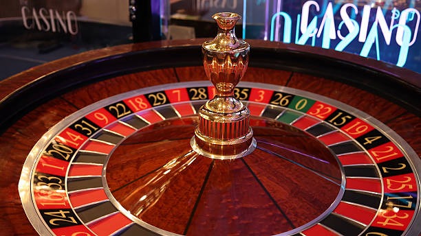 api 33 Evolution Live Baccarat
